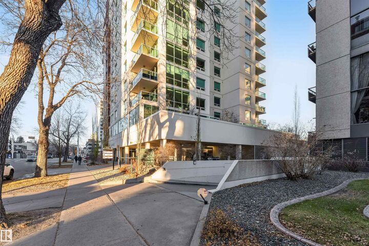 Property Photo: 10055 118 Street NW 807 AB T5K 0C1