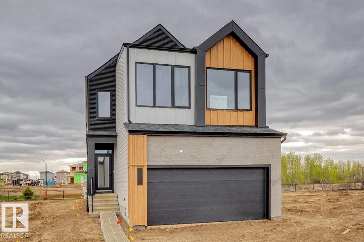 14 Devonshire Drive — photo 1