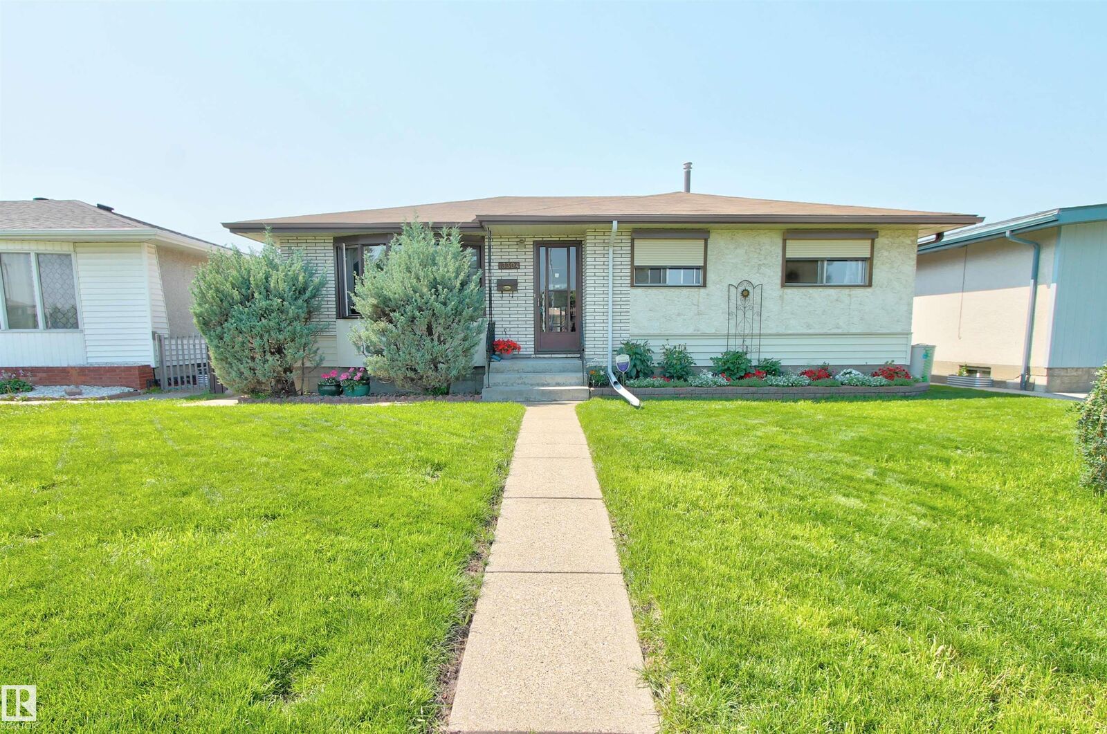 Property Photo:  13304 115 Street NW  AB T5E 5G6 