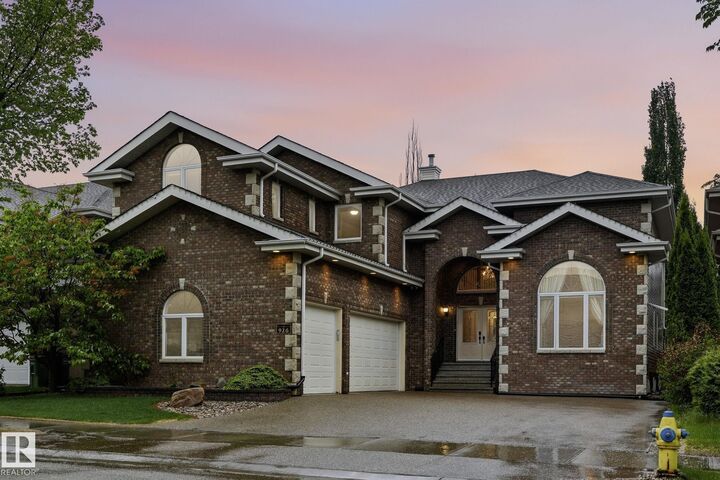Property Photo: 926 Hollingsworth Bend NW AB T6R 3L3