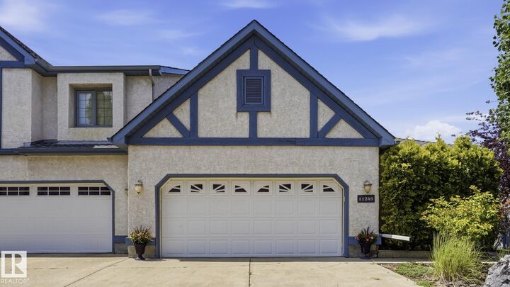 Property Photo: 11249 12 Avenue NW 10 AB T6J 6V6