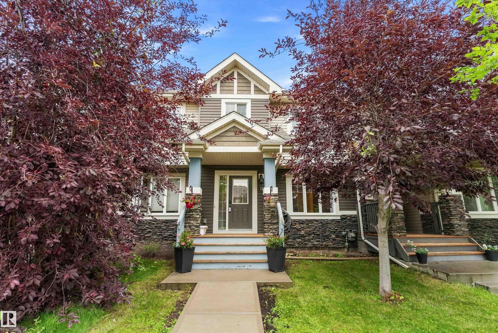 Property Photo:  2174 Trumpeter Way NW  AB T5S 0K1 