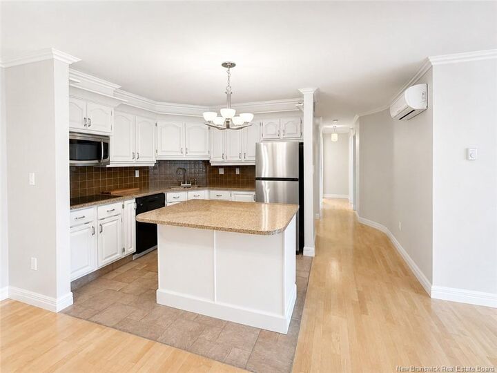 Property Photo:  191 Queen Street 206  NB E1C 1L3 