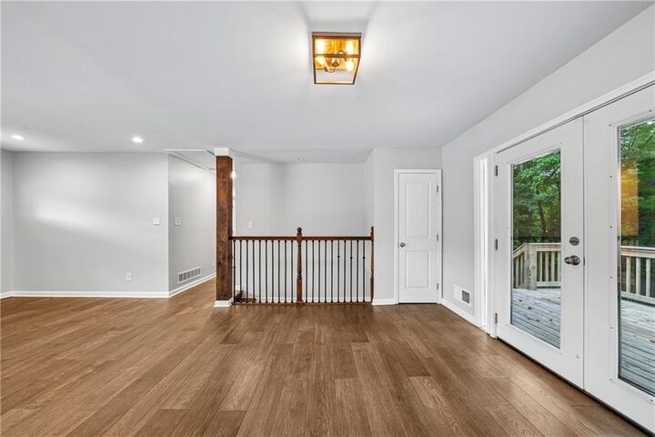 Property Photo:  319 Prairie View Place SW  GA 30311 