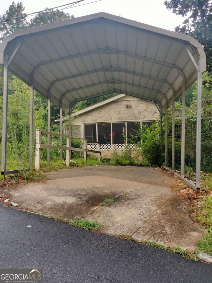 Property Photo:  1608 Ezra Church Drive NW  GA 30314 