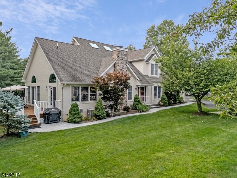 Property Photo: 49 Georgetown Ct NJ 07920
