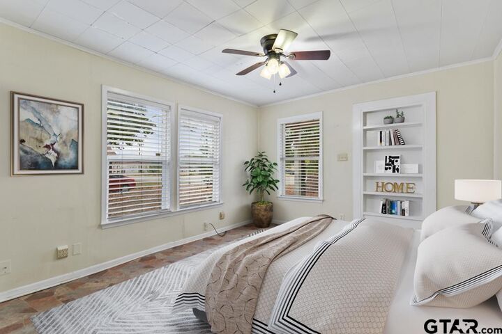 Property Photo:  510 N Main Street (Hwy 69)  TX 75771 