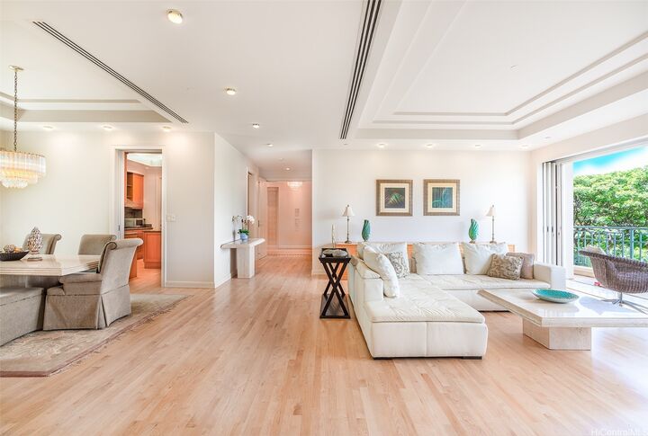 Property Photo:  1740 S Beretania Street 30  HI 96826 