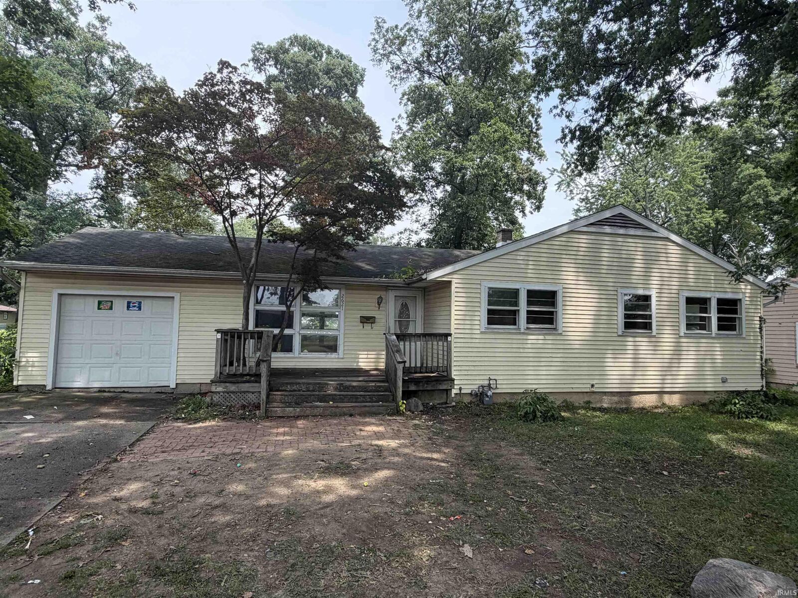 Property Photo:  2621 Capitol Avenue  IN 46806 