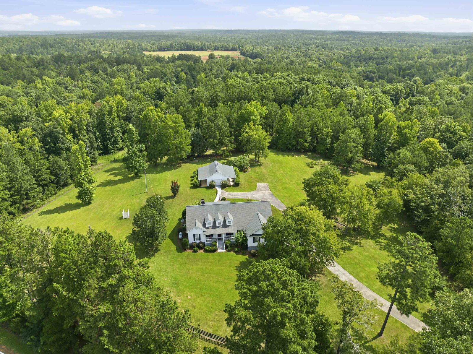 Property Photo: 1062 Godfrey Road GA 31024