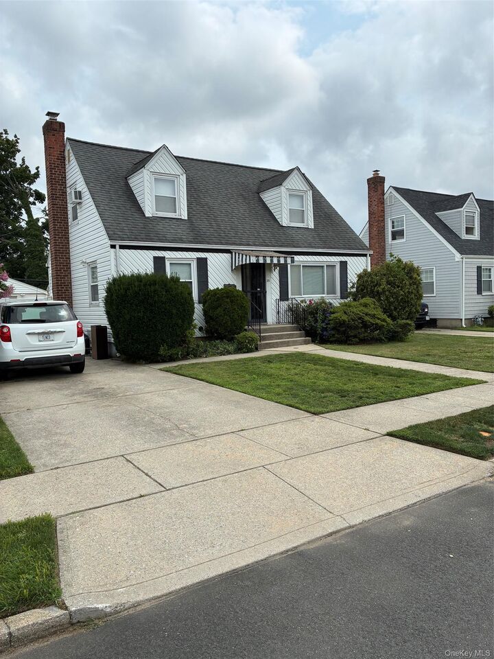 Property Photo: 25 S Elm Street NY 11801