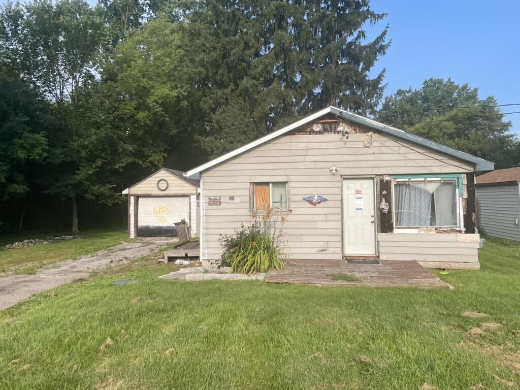 Property Photo:  14025 N Clio Road  MI 48420 