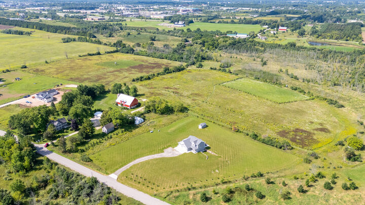 Property Photo: 1615 Ulao Pkwy S WI 53024