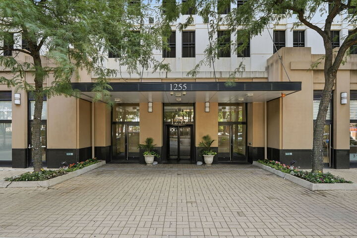 Property Photo:  1255 S State Street 1603  IL 60605 