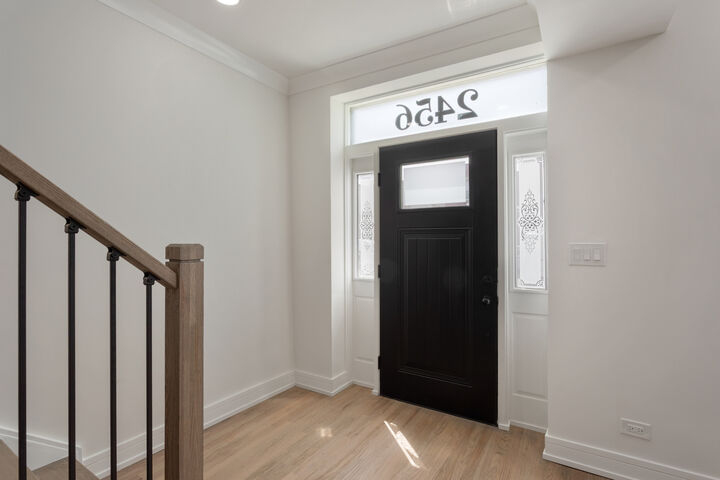 Property Photo:  2456 W Huron Street  IL 60612 