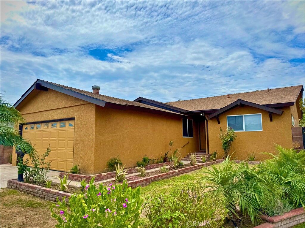 Property Photo:  17809 Thornlake  CA 90701 