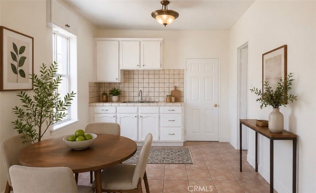 Property Photo: 10743 Weigand CA 90059