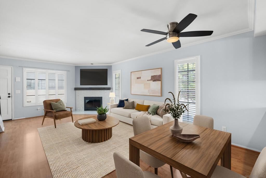 Property Photo:  1411 Robinson Ave 14  CA 92103 