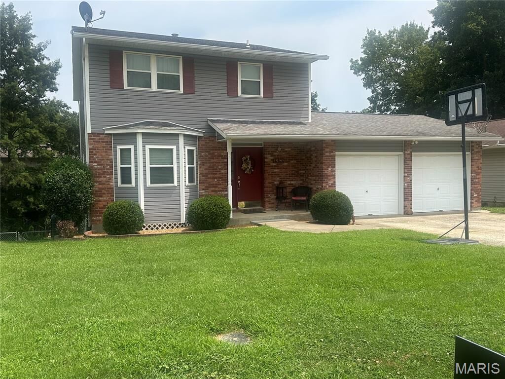 Property Photo:  1990 Longview Drive  MO 63701 
