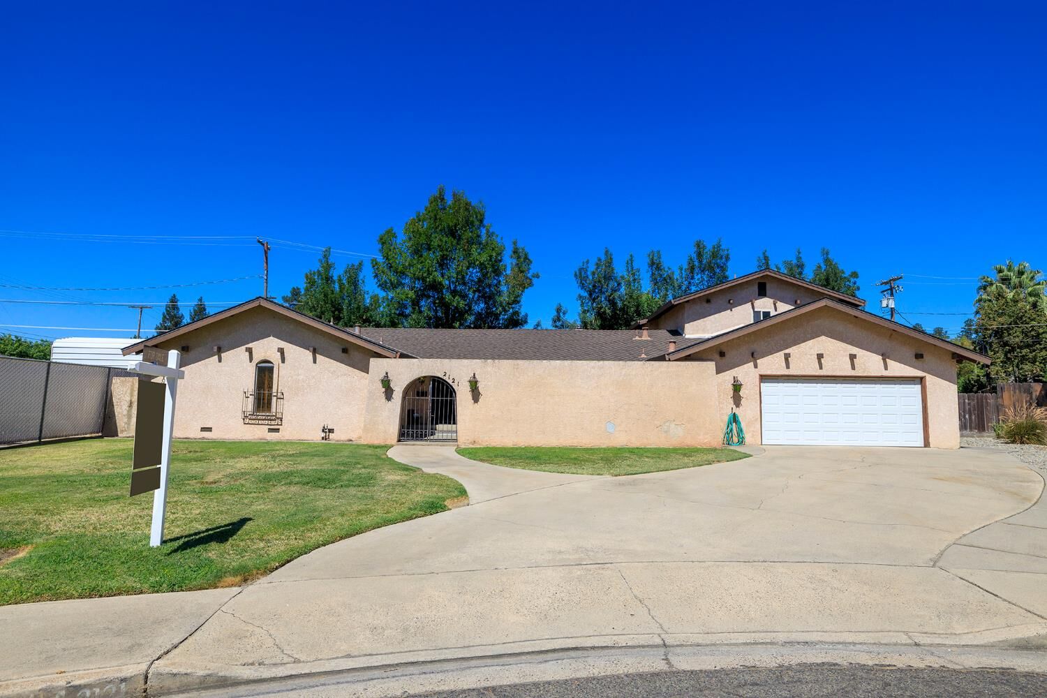 Property Photo:  2121 Cumberland Drive  CA 95382 