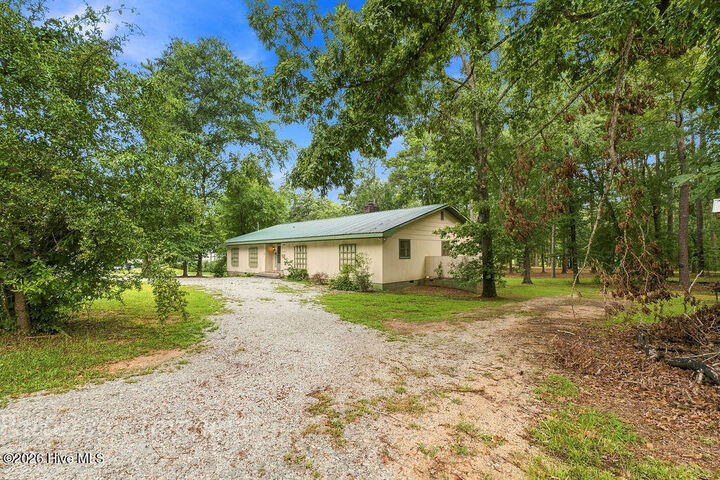 Property Photo:  1147 Lbk Circle  GA 30668 