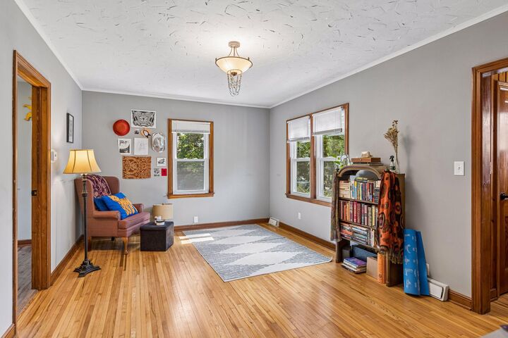 Property Photo: 870 22nd Avenue SE MN 55414