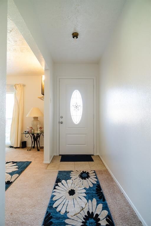 Property Photo:  27 W Townhouse Lane  TX 75052 