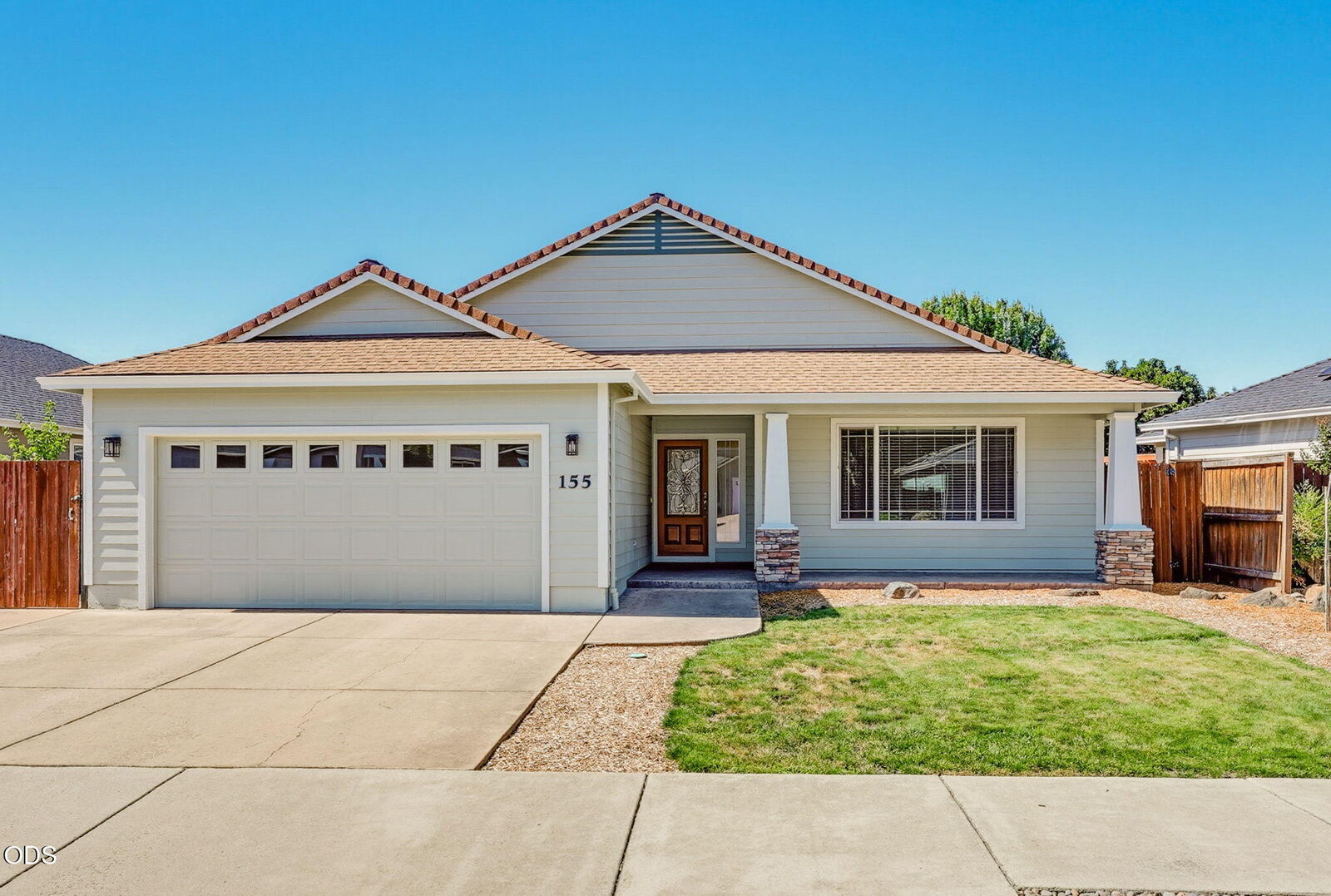 Property Photo: 155 Glenwood Drive OR 97524
