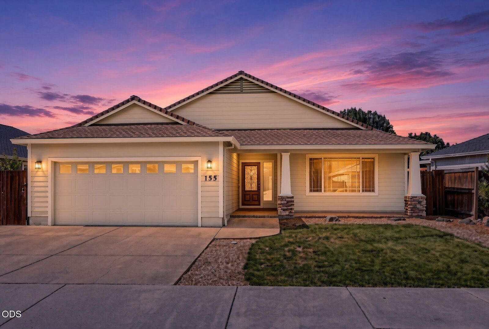 Property Photo:  155 Glenwood Drive  OR 97524 