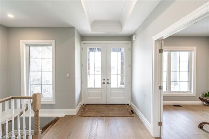 Property Photo: 21 Hudson Drive ON N3T 0V6