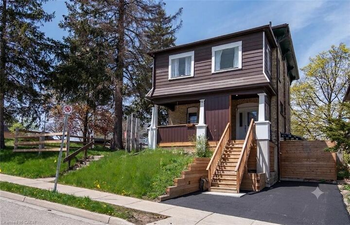 Property Photo:  10 Shanley Street C  ON N2H 5N8 