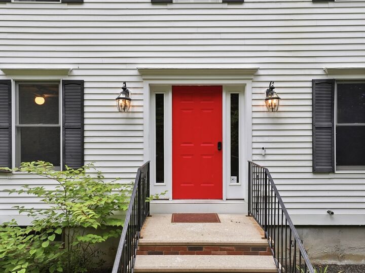 Property Photo:  48 Fitchburg St  MA 01752 