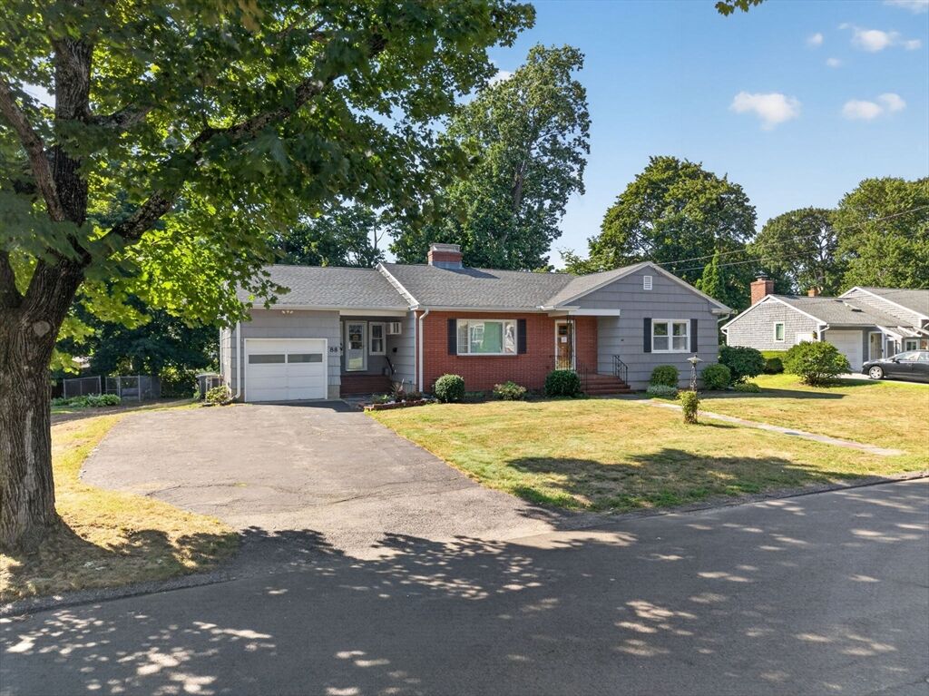 Property Photo:  88 Mifflin Dr  MA 01845 