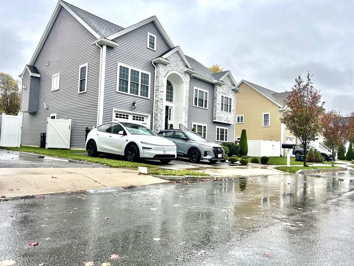 Property Photo:  259 Oakwood Ave  MA 02151 
