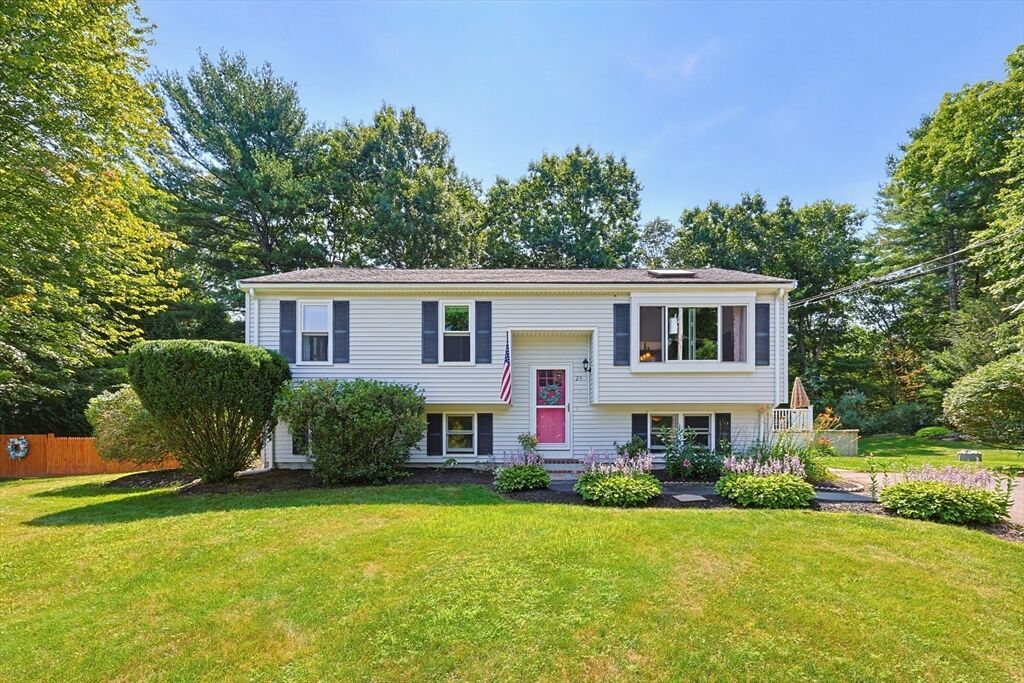 Property Photo: 29 Tide Meadows Dr MA 02779
