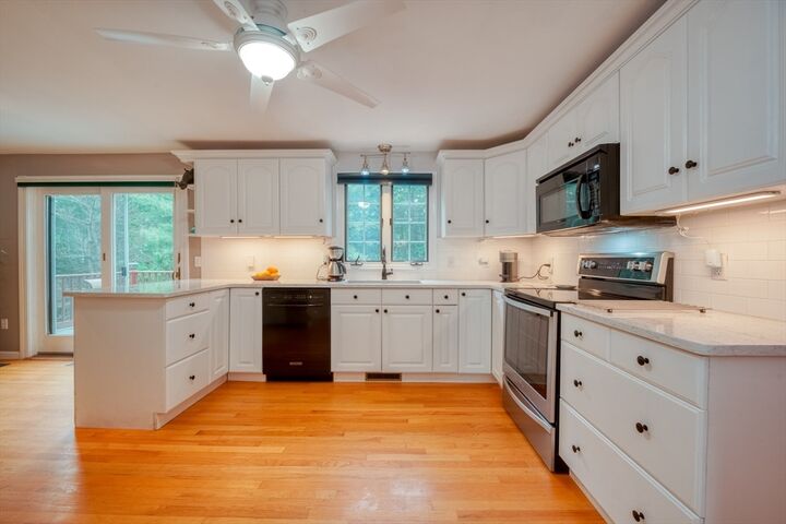 Property Photo:  7 Magnolia Drive  MA 01432 