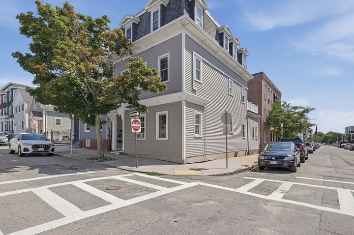 Property Photo:  144 O Street 1  MA 02127 