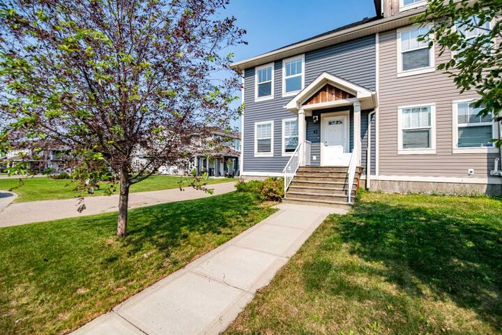 Property Photo: 42 Reid Court AB T4S 0C8