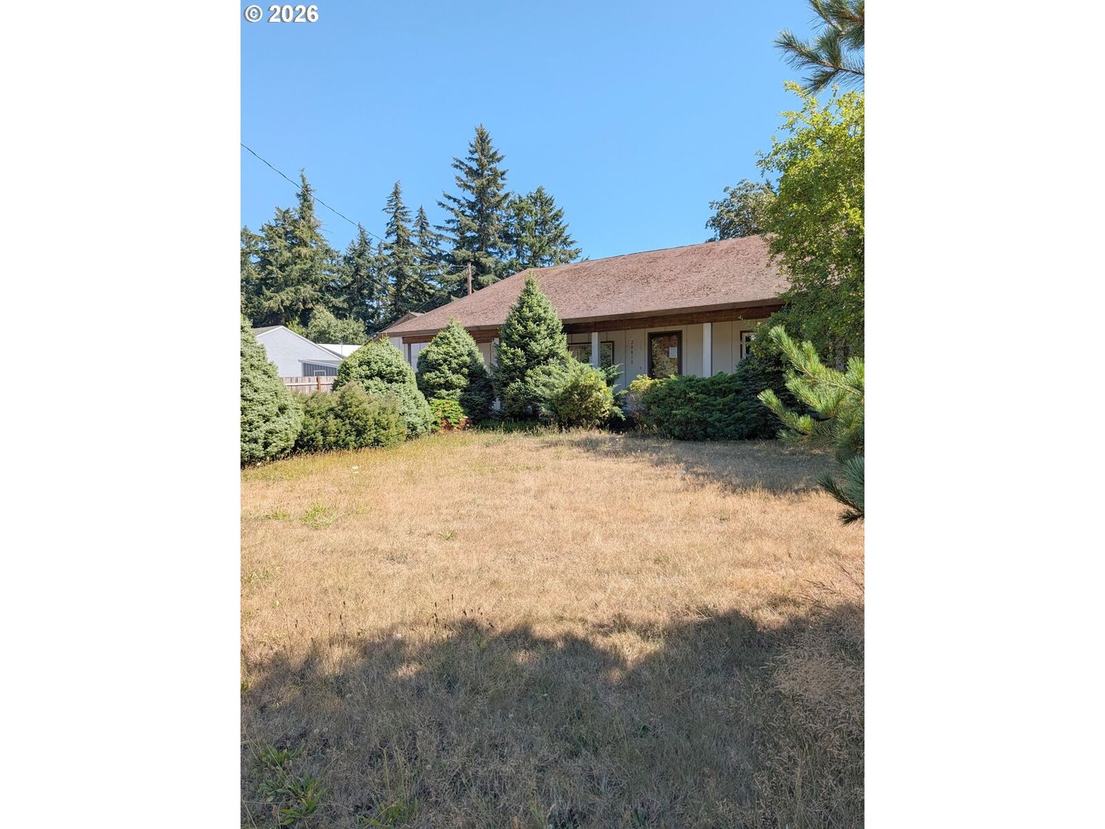 Property Photo:  20010 NE Glisan St  OR 97230 