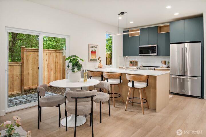 Property Photo:  110  29th Avenue E  WA 98112 