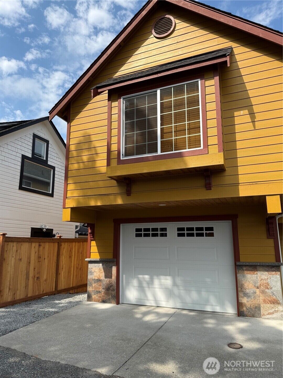 Property Photo: 521 Avenue C WA 98290