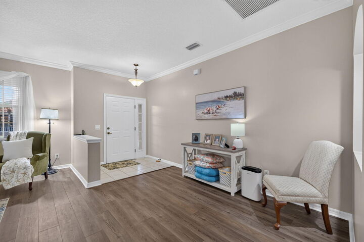 Property Photo:  872 NW Sarria Court  FL 34986 