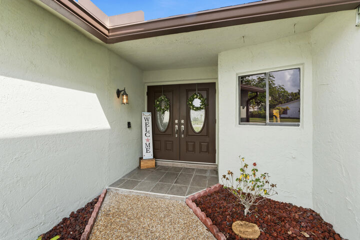 Property Photo:  9437 NW 46th Court  FL 33351 