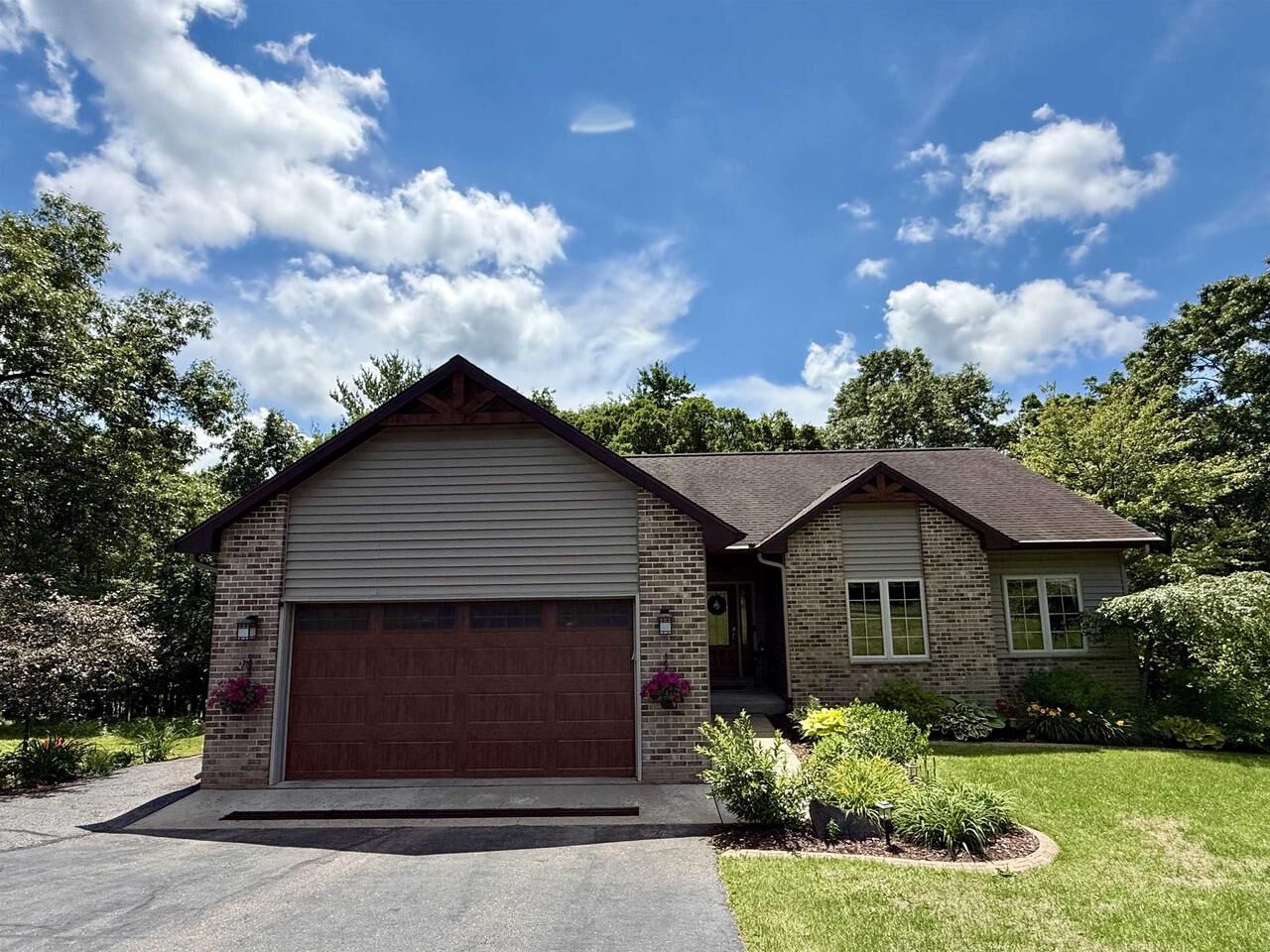 Property Photo: E9265 Pebblebeach Drive WI 53965