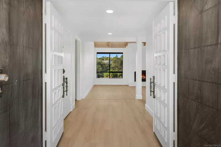 Property Photo: 363 Tumble Creek Ln CA 92028