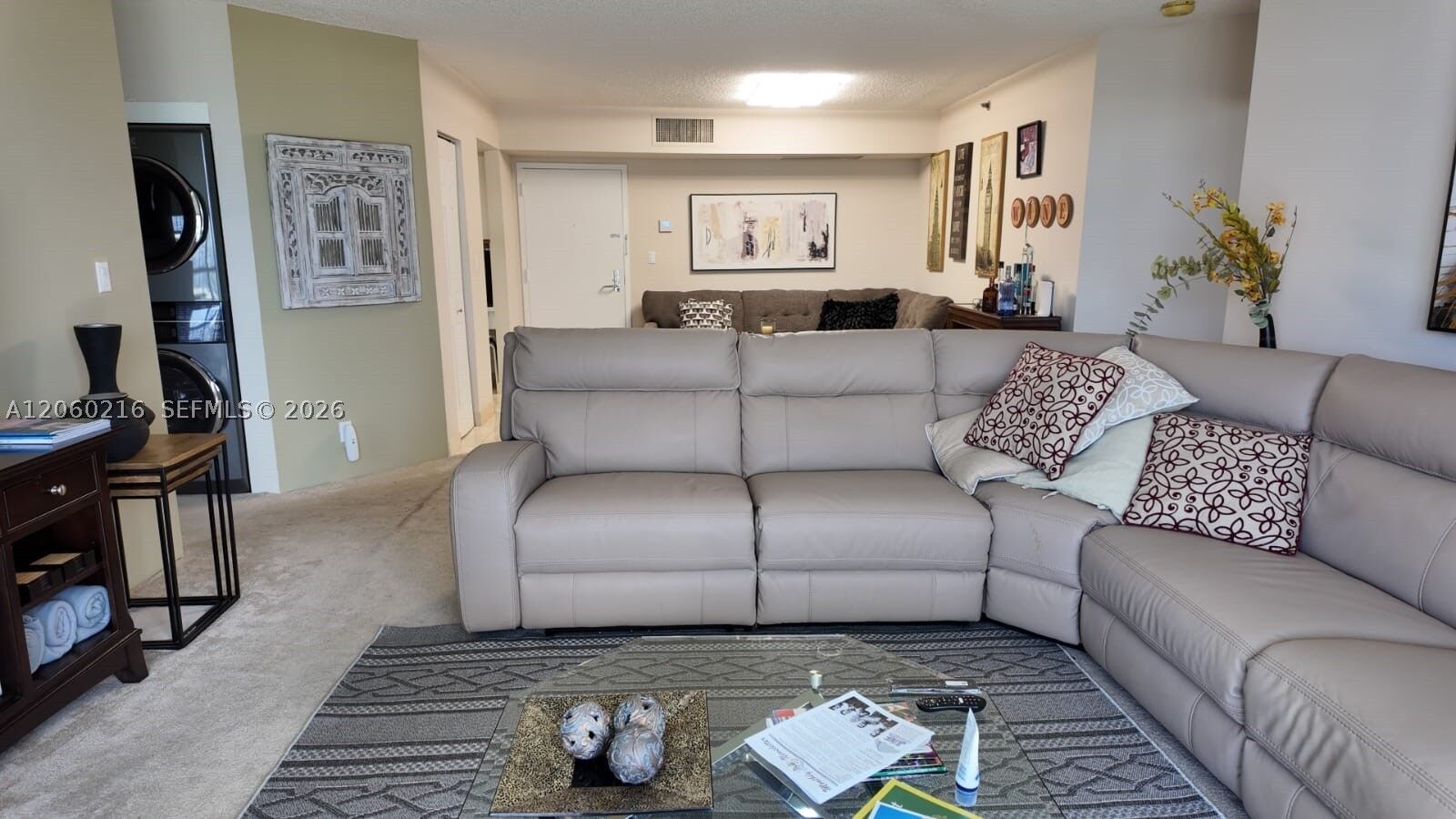 Property Photo:  3600 Mystic Pointe Dr 1111  FL 33180 