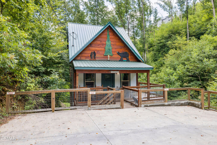Property Photo:  349 Wiley Oakley Drive  TN 37738 