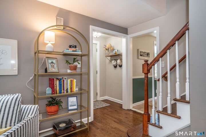 Property Photo:  79 Edgemont Avenue  CT 06110 