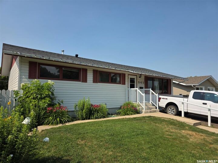 341 Allen Drive SW — photo 1