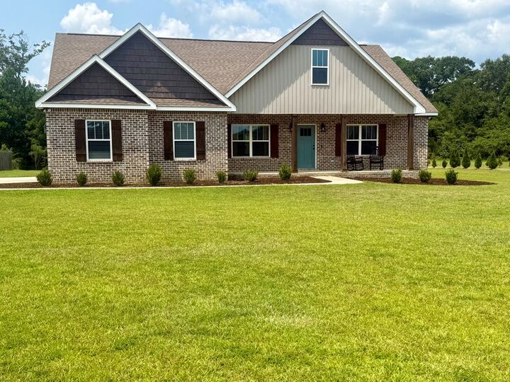Property Photo:  497 Patterson Rd  AL 36301 